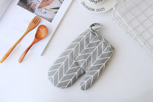 FOURETAW 1 Piece Cute Yellow Gray Cotton Fashion Nordic Kitchen Cooking microwave gloves baking BBQ potholders Oven mitts