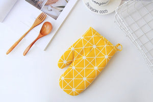 FOURETAW 1 Piece Cute Yellow Gray Cotton Fashion Nordic Kitchen Cooking microwave gloves baking BBQ potholders Oven mitts